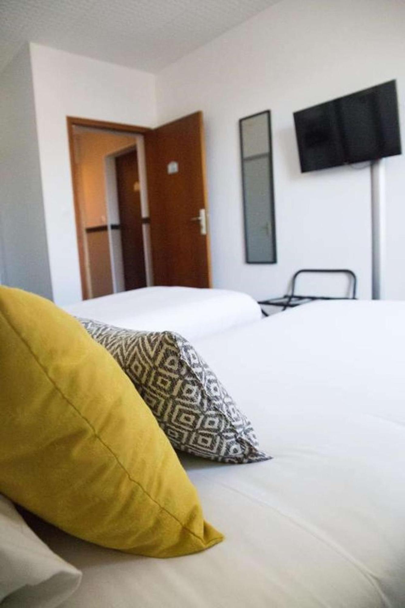 Sure By Western Hotel
